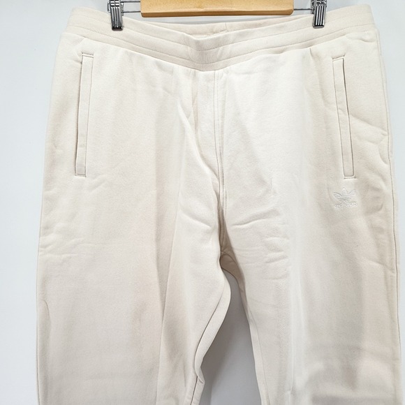 Adidas Essentials Sweatpants Cream Beige Mens Size 2XLT Joggers Lounge Pants NWT - Picture 5 of 16